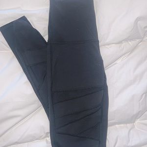 Lululemon mesh detail leggings